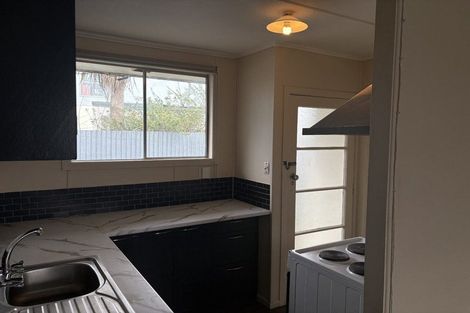 Photo of property in 3/806 Lyell Street, Akina, Hastings, 4122