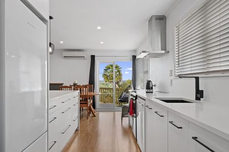 Photo of property in 97 Royal Road, Massey, Auckland, 0614