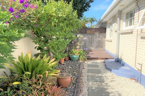 Photo of property in 2/8 Domett Avenue, Epsom, Auckland, 1023