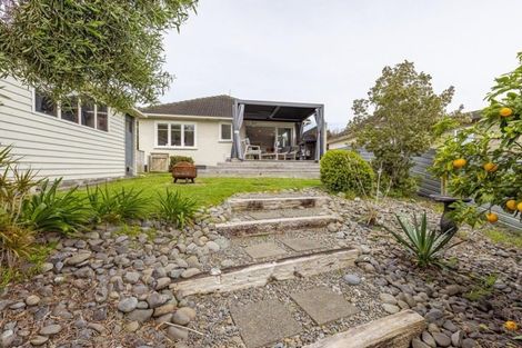 Photo of property in 18 Toi Street, Tawhero, Whanganui, 4501