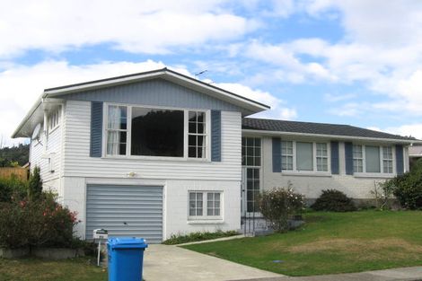 Photo of property in 29 Sunbrae Drive, Silverstream, Upper Hutt, 5019