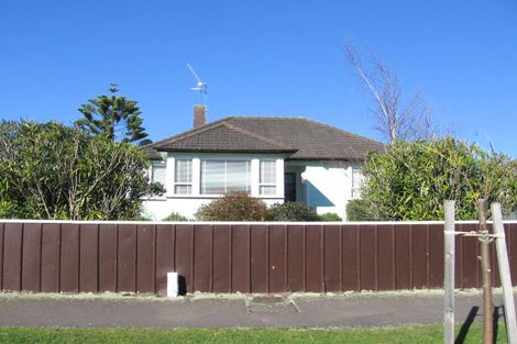 Photo of property in 27 Humber Street, Roslyn, Palmerston North, 4414