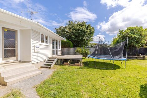 Photo of property in 9 Te Anau Place, Glenview, Hamilton, 3206