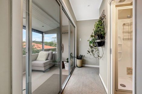 Photo of property in 33 Ernest Street, Ranui, Porirua, 5024