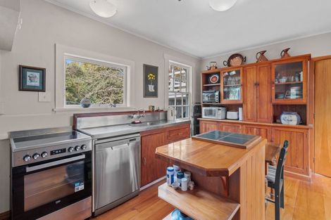 Photo of property in 12 Church Street, Greytown, 5712