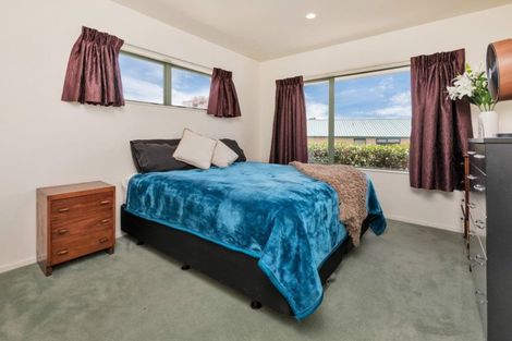 Photo of property in 4 Ash Street, Maungaturoto, 0520