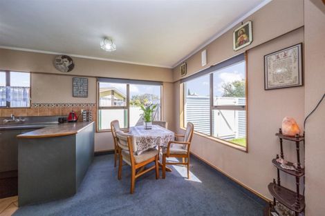 Photo of property in 74 Cressida Avenue, Stratford, 4332