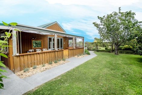Photo of property in 202 Waitohu Valley Road, Otaki, 5583