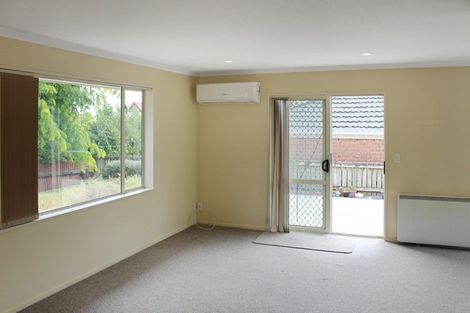 Photo of property in 8 Malthouse Lane, Heathcote Valley, Christchurch, 8022