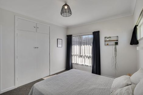 Photo of property in 16 Miro Street, Inglewood, 4330