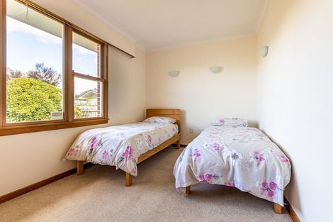 Photo of property in 4 Luton Street, Hokowhitu, Palmerston North, 4410