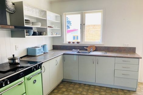 Photo of property in 184 Maunsell Road, Port Waikato, Tuakau, 2695