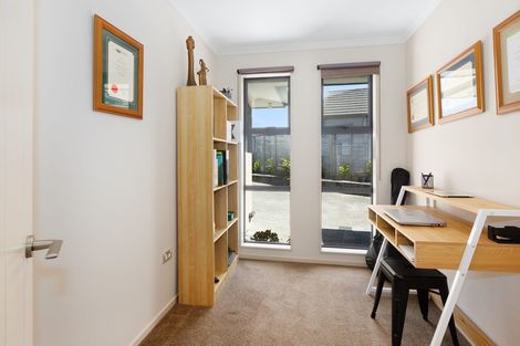 Photo of property in 55 Nelson Avenue, Aotea, Porirua, 5024