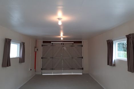 Photo of property in 289 Riverhead Road, Riverhead, Kumeu, 0892