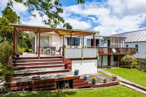 Photo of property in 7 Griffin Road, Maungaturoto, 0520