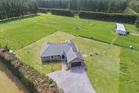 Photo of property in 17 Scarlet Oak Drive, West Melton, Christchurch, 7671