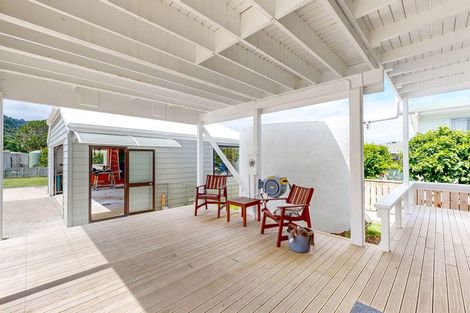 Photo of property in 7 West Crescent, Te Puru, Thames, 3575