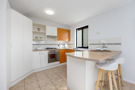 Photo of property in 4 Parkwood Crescent, Gulf Harbour, Whangaparaoa, 0930