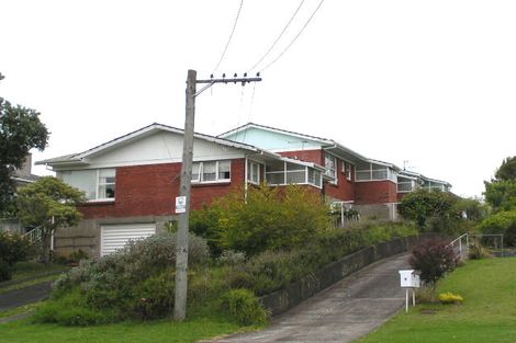 Photo of property in 2/6 Hart Road, Hauraki, Auckland, 0622