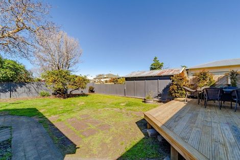 Photo of property in 76 Kennedy Road, Napier South, Napier, 4110