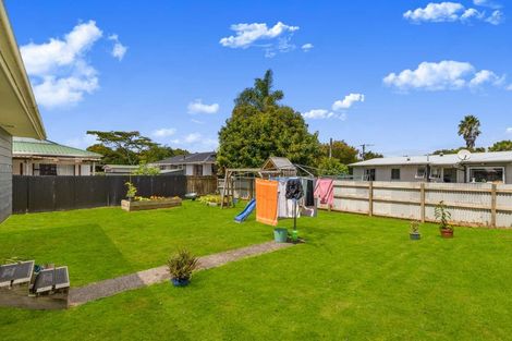 Photo of property in 45 Kaiwaka Road, Waiuku, 2123