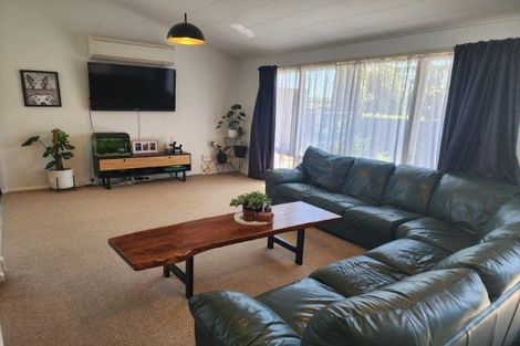Photo of property in 80 Russley Road, Russley, Christchurch, 8042