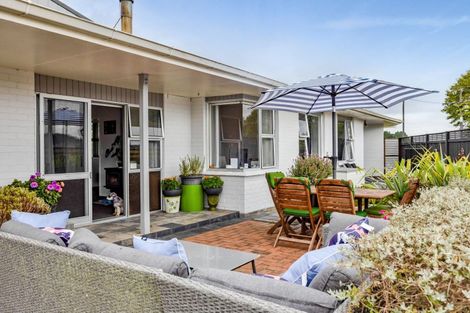 Photo of property in 540 Finnerty Road, Cardiff, Stratford, 4391