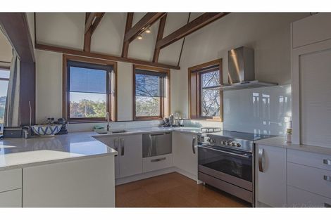 Photo of property in 82 Douglas Street, Highfield, Timaru, 7910