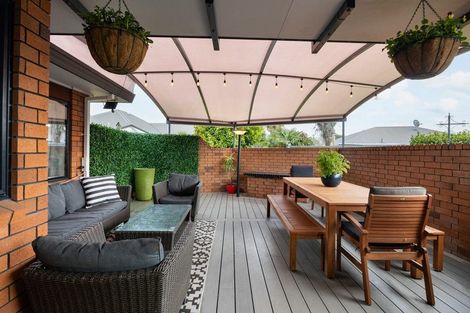 Photo of property in 2 Pascal Place, Flagstaff, Hamilton, 3210