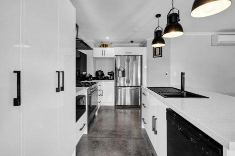 Photo of property in 24 Mahoetahi Road, Sentry Hill, Waitara, 4382