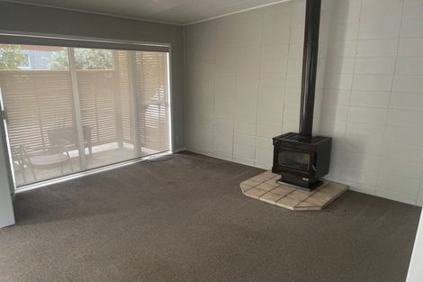 Photo of property in 2/52 Scenic Drive, Hillpark, Auckland, 2102