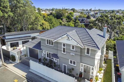 Photo of property in 26 Baring Terrace, Strandon, New Plymouth, 4312