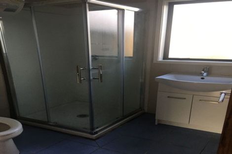 Photo of property in 3 Coventry Way, Long Bay, Auckland, 0630