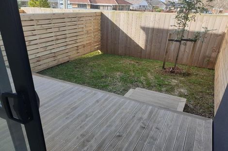 Photo of property in 2/19 Parson Lane, Papatoetoe, Auckland, 2025