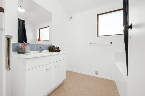 Photo of property in 9 Opal Place, Chartwell, Hamilton, 3210