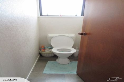 Photo of property in 1/47 De Quincey Terrace, Highland Park, Auckland, 2010