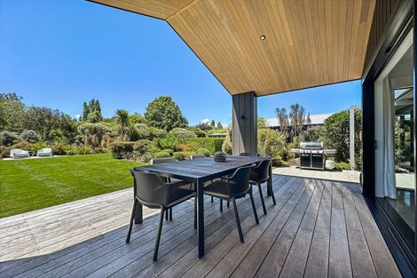 Photo of property in 46 Lacebark Drive, Kinloch, Taupo, 3377