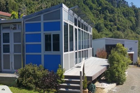 Photo of property in 16 Lawrence Street, Havelock, 7100