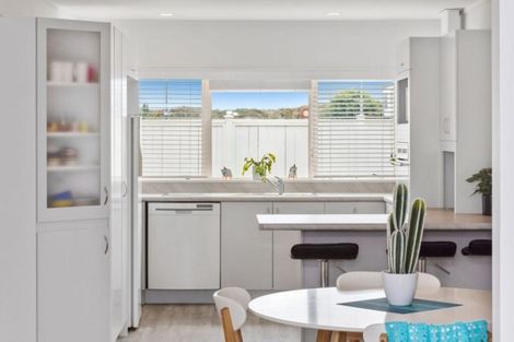 Photo of property in 50 Dickson Road, Papamoa Beach, Papamoa, 3118