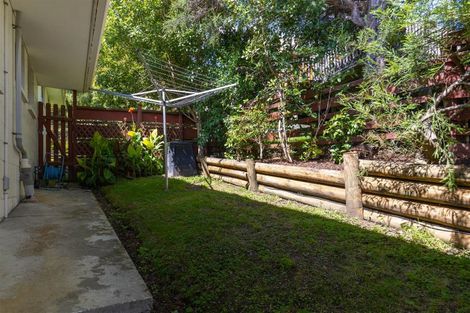 Photo of property in 103b Milton Terrace, Picton, 7220