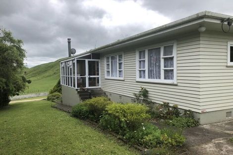 Photo of property in 447 Hinemoa Valley Road, Kaitawa, Pahiatua, 4981