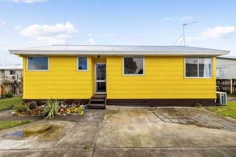 Photo of property in 2 Kim Lane, Nawton, Hamilton, 3200