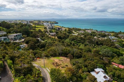 Photo of property in 81 Roberts Road, Matakatia, Whangaparaoa, 0930