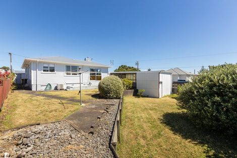 Photo of property in 14 Mcnaughton Street, Waitara, 4320