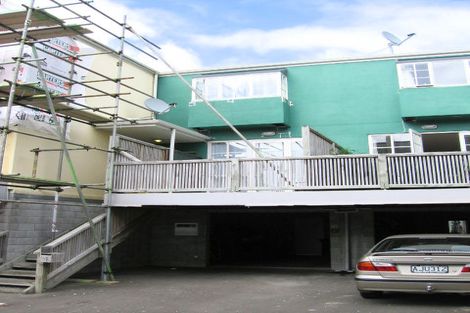 Photo of property in 33 Little George Street, Thorndon, Wellington, 6011
