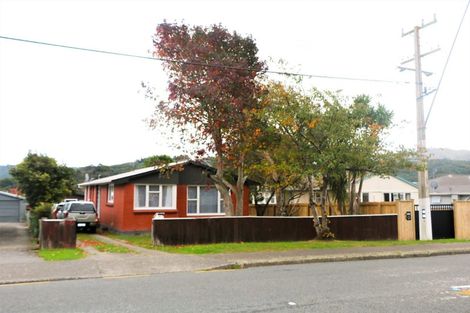 Photo of property in 41 Wise Street, Wainuiomata, Lower Hutt, 5014