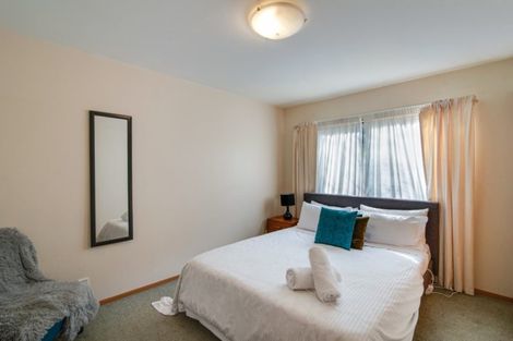 Photo of property in 36 Greenstone Place, Fernhill, Queenstown, 9300