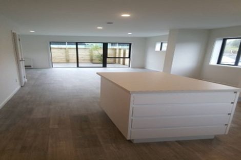 Photo of property in 16/9 Surrey Street, Tawa, Wellington, 5028