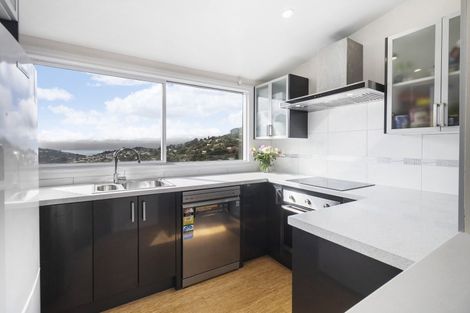 Photo of property in 79 Chartwell Drive, Crofton Downs, Wellington, 6035