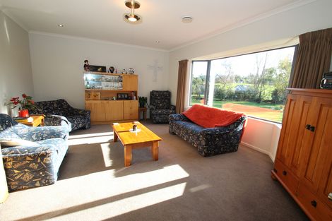 Photo of property in 10 Douglas Street, Allanton, Mosgiel, 9092